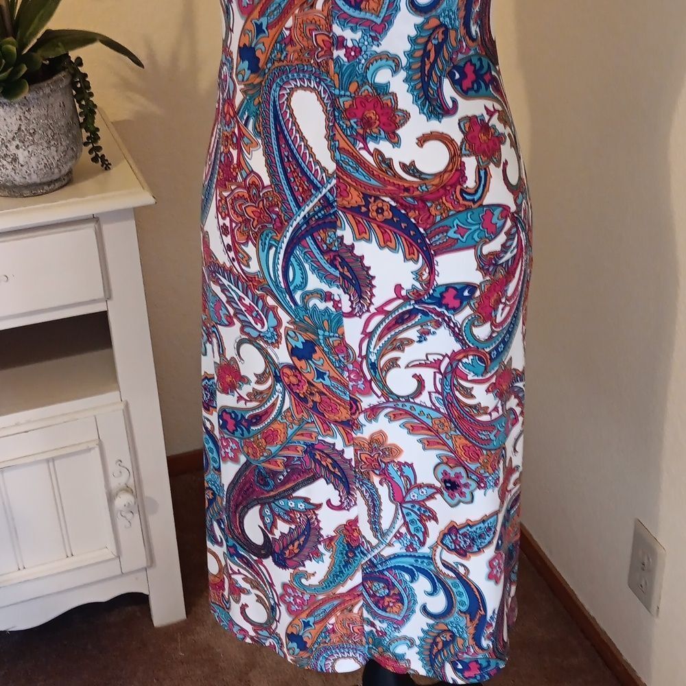 Lauren Ralph Lauren Bright Paisley Soft Knit Dress. Career. Professional. - Picture 11 of 16